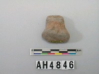 藏品(紅色夾砂陶把殘件)的圖片